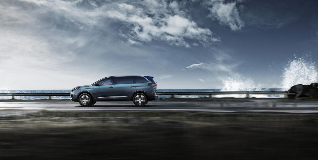 SUV 5008